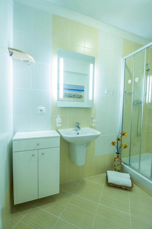 רוז'ומברוק Vila Helena - Apartment Helena 2 חדר תמונה